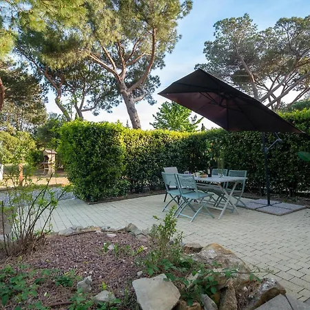 Dei Sette Limoni - E Aparthotel Vada
