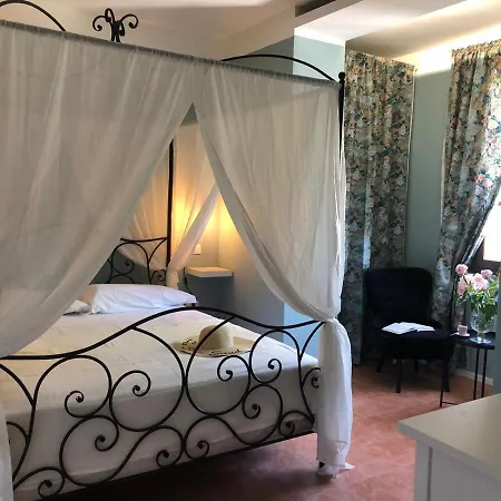 Dei Sette Limoni - E Appart hôtel Vada